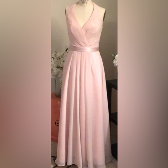 White by Vera Wang Dresses & Skirts - NWT White by Vera Wang Chiffon Halter Dress, Tulle Bow Blush‎ Sz 14
